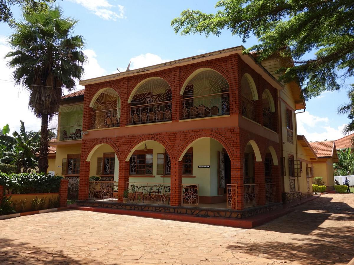 Bridgeway Guest House Jinja Exterior foto